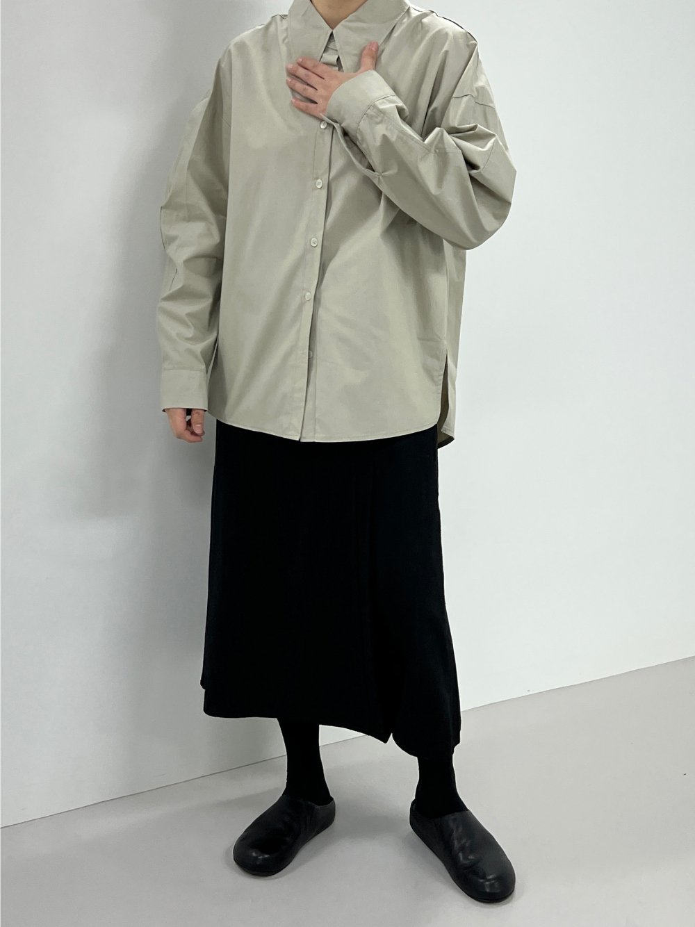 치마 모델 착용 이미지-S1L65