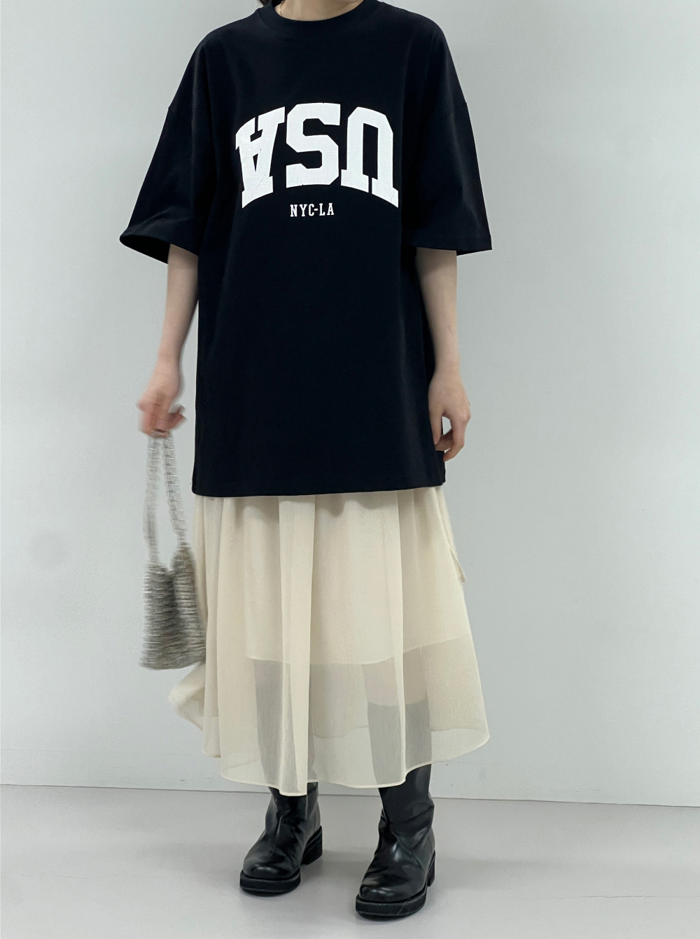 치마 모델 착용 이미지-S1L48